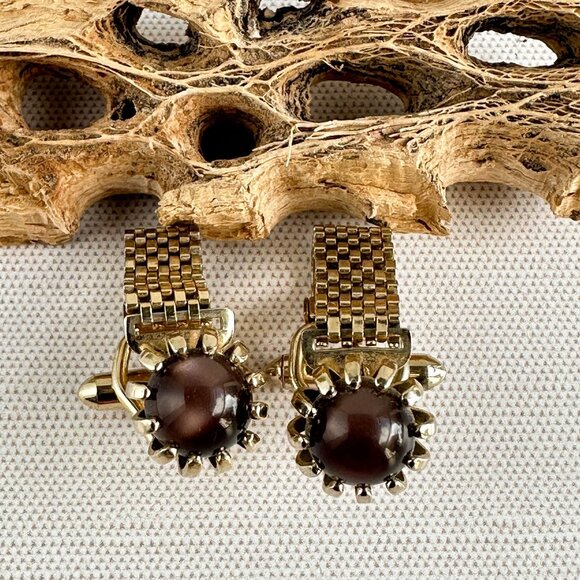 Vintage Mesh Cufflinks Gold Tone Brown Glass Cabochon, Midcentury 1950s 1960s - Picture 1 of 7
